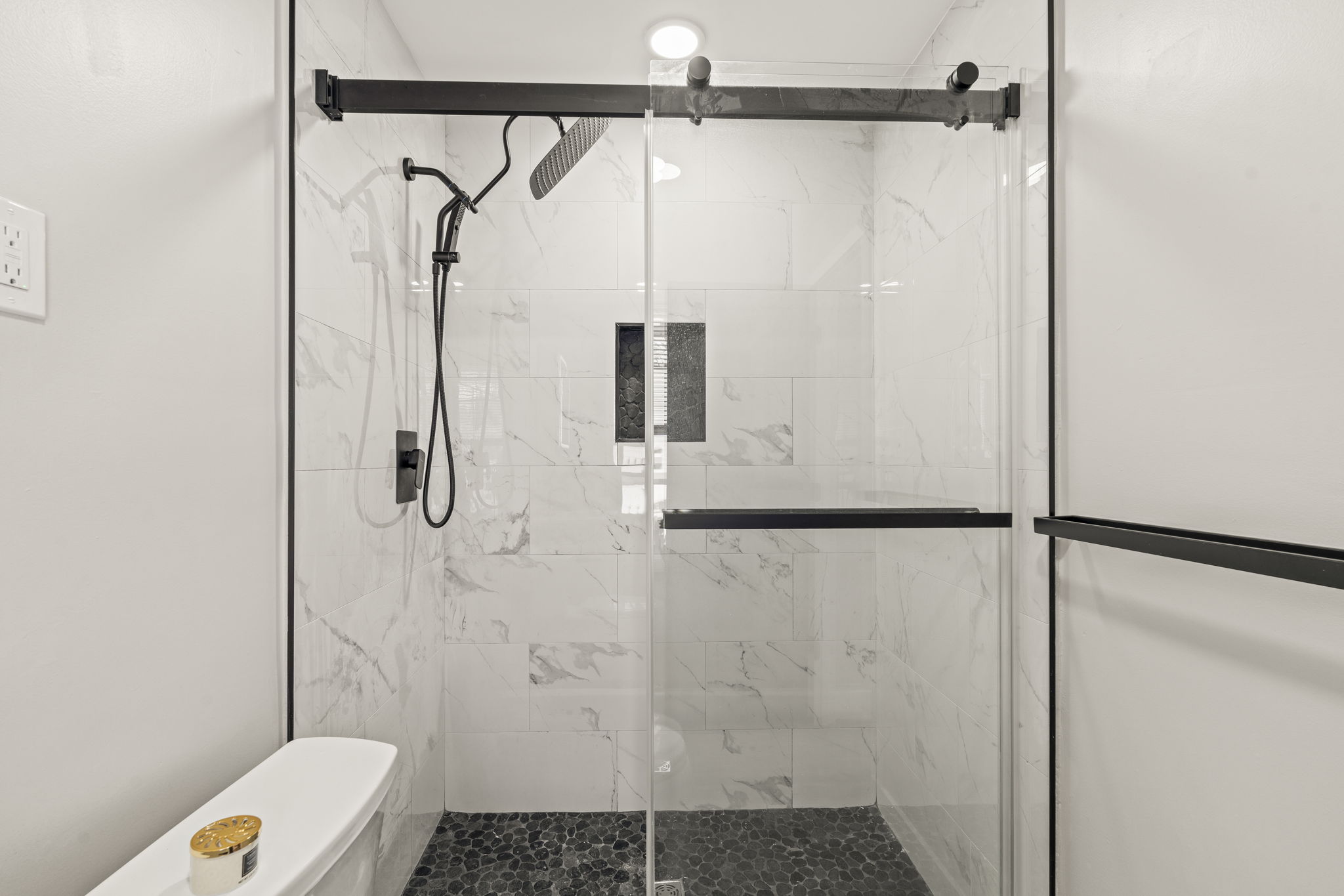 24 Pilgrim Lane Willingboro, NJ 08046 - Photo 38 of 41