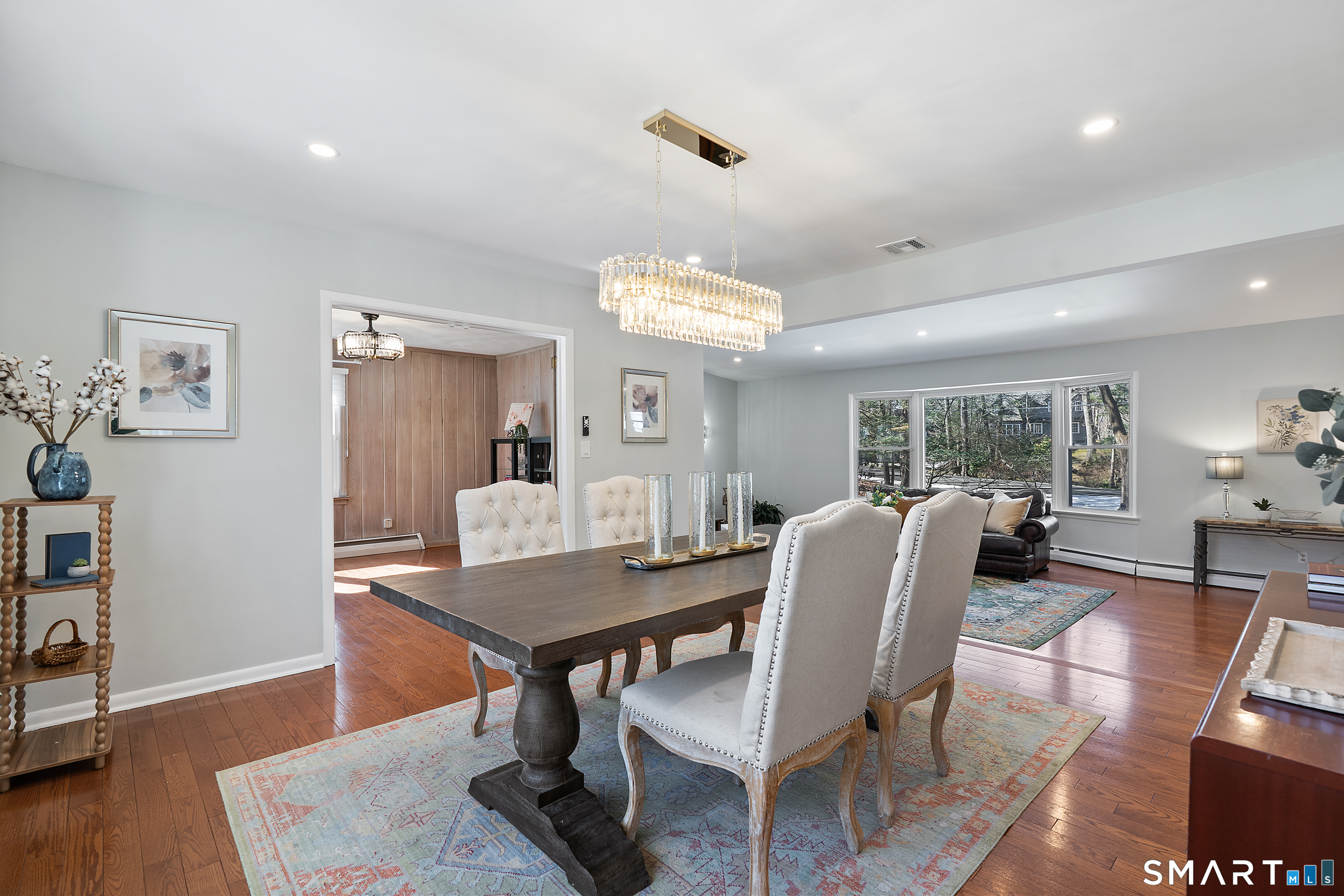 202 Fox Ridge Road Stamford, CT 06903 - Photo 7 of 40