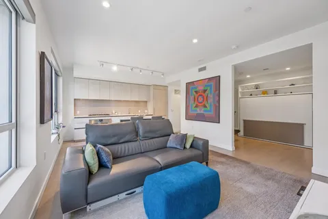$1,098,000 | 110 Channel Street, Unit 327, San Francisco, CA 94158
