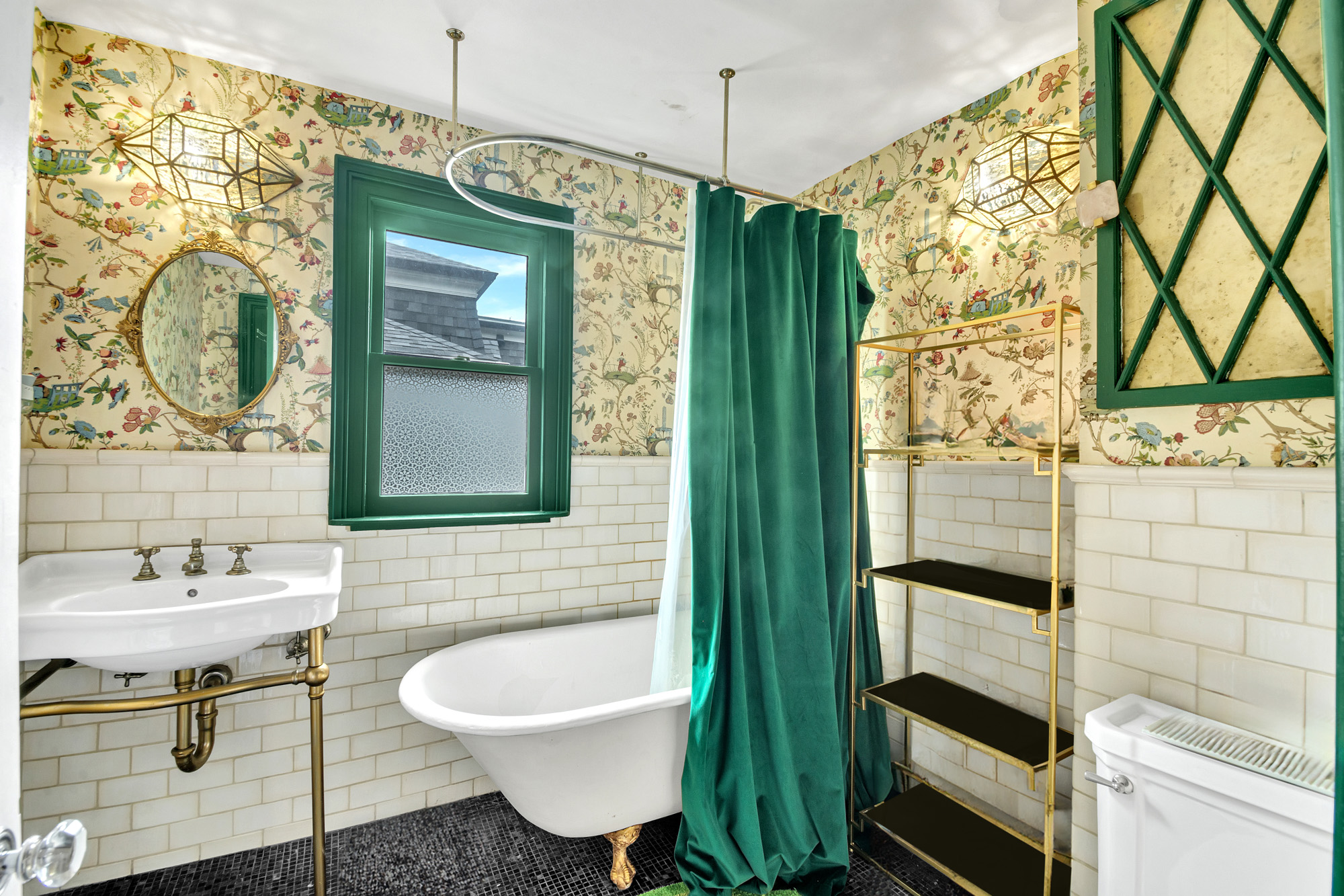 117 Tysen Street Staten Island, NY 10301 - Photo 11 of 19 a bathroom with a sink a toilet and shower
