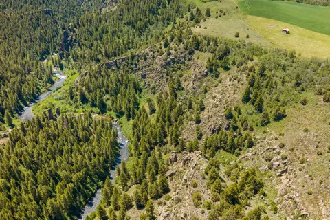 $395,000 | 376 North 4350th St Street East, St. Anthony, ID 83445