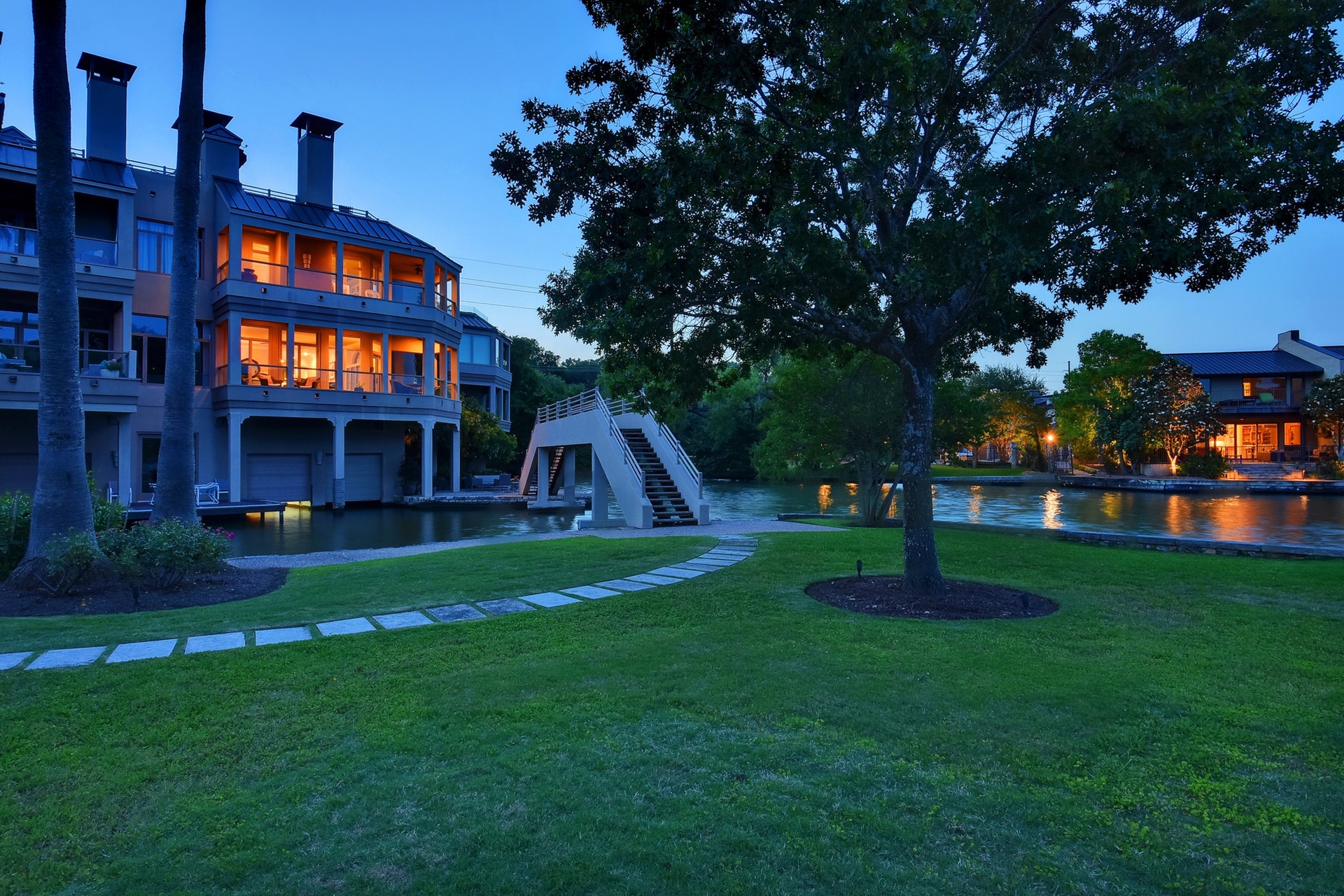 2329 Westlake Drive, Unit 2 Austin, TX 78746 - Photo 42 of 48