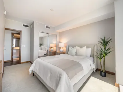 $3,495,000 | 1555 Kapiolani Boulevard, Unit 2002, Honolulu, HI 96814