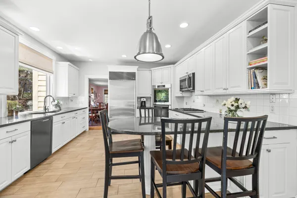 $1,799,000 | 39 Church Street, Unit 39, Weston, MA 02493