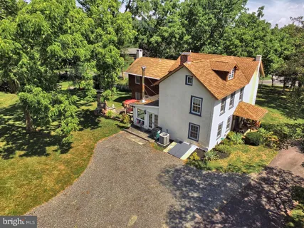 $675,000 | 170 Red Corner Road, Douglassville, PA 19518