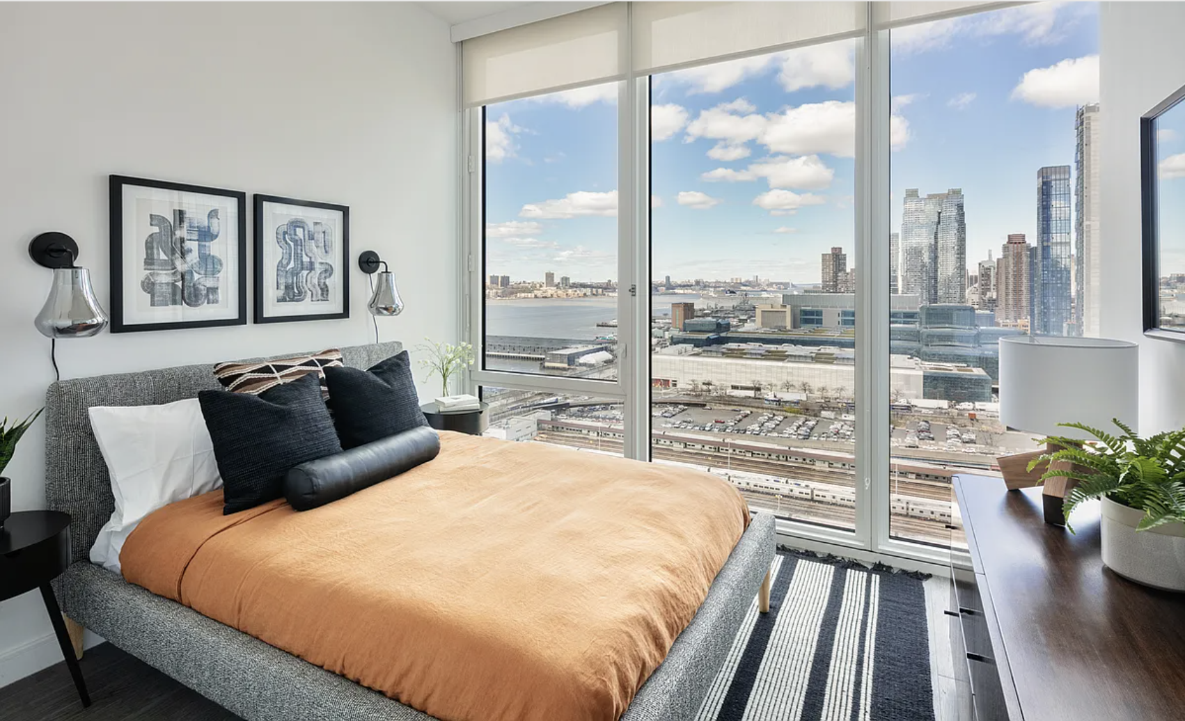 606 West 30th Street, Unit 46C Manhattan, NY 10001 - Photo 4 of 20