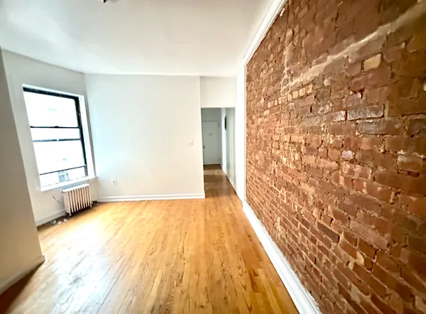 $3,100 | 446 West 164th Street, Unit 22 | Washington Heights
