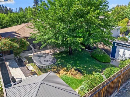 Contact Agent | 168 Albatross Avenue, Livermore, CA 94551