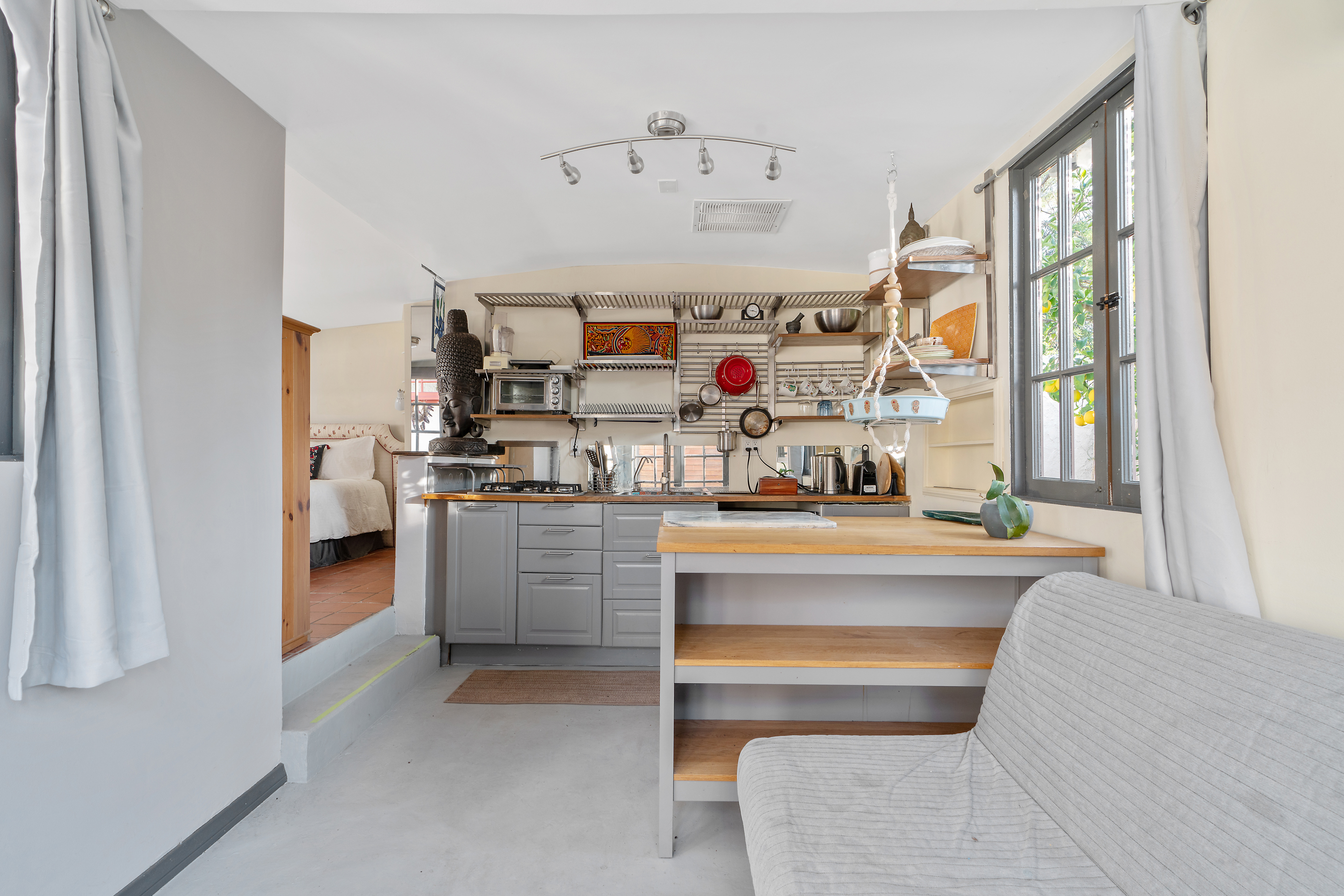 1924 Cerro Gordo Street Los Angeles, CA 90026 - Photo 45 of 52