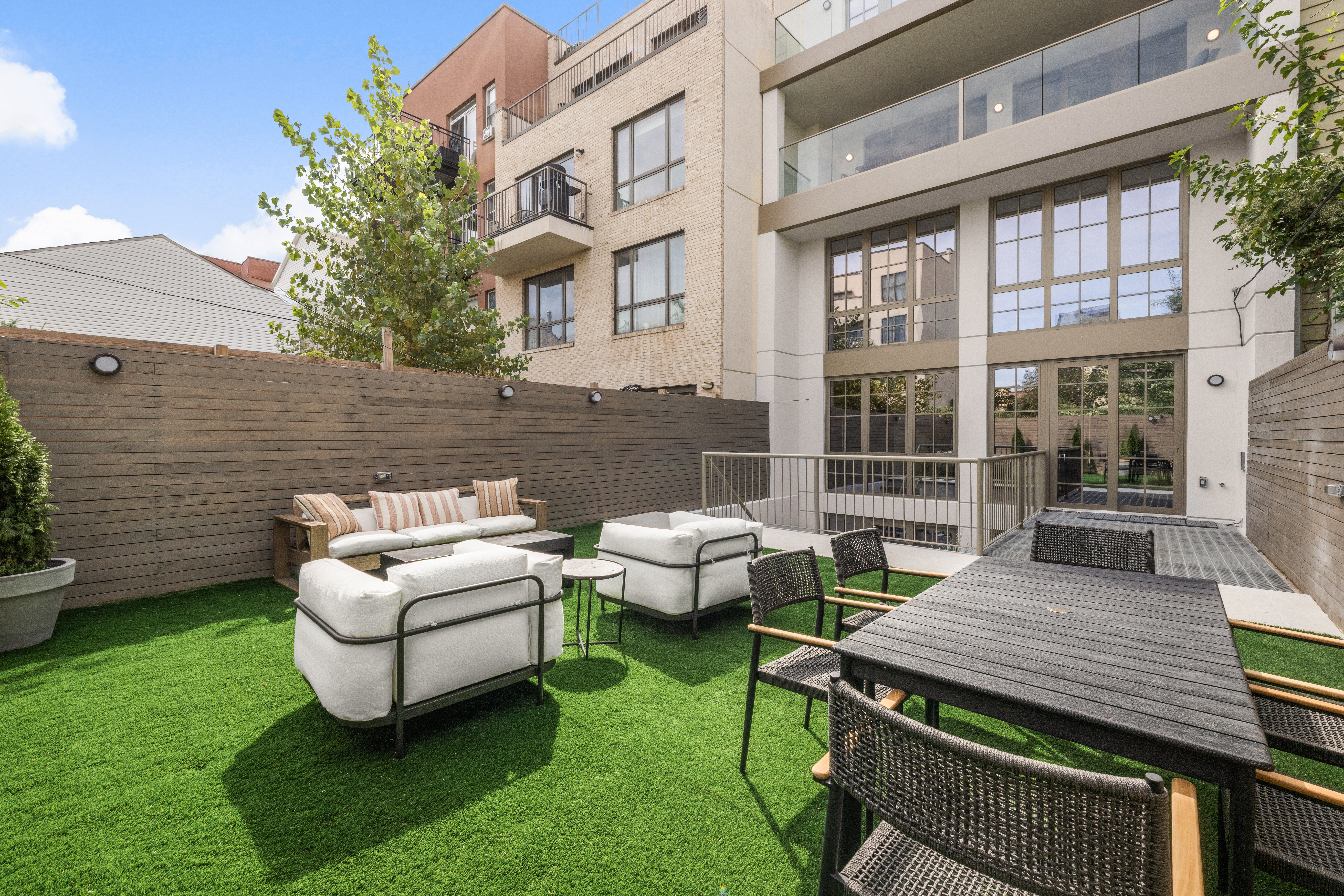 686 Leonard Street, Unit 1 Brooklyn, NY 11222 - Photo 15 of 19 Gallery Image 15