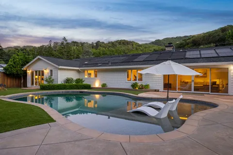 $2,875,000 | 598 Fairway Drive, Novato, CA 94949