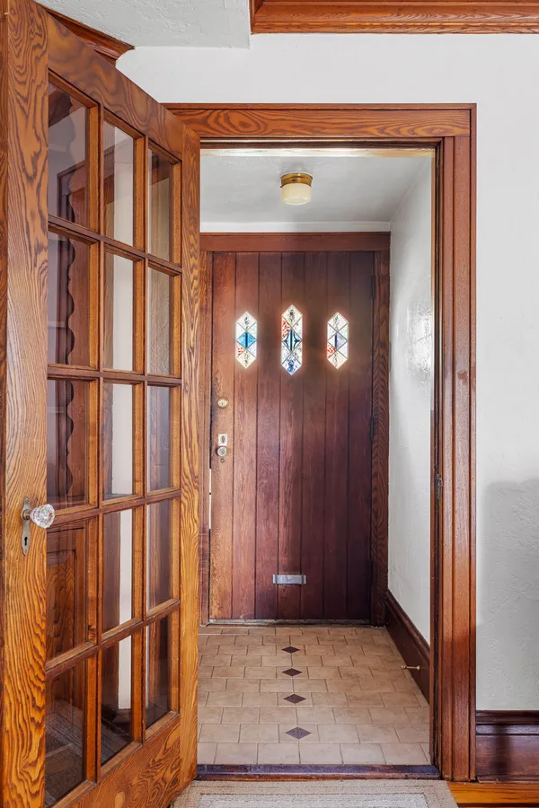 $850,000 | 77-09 82nd Street | Glendale