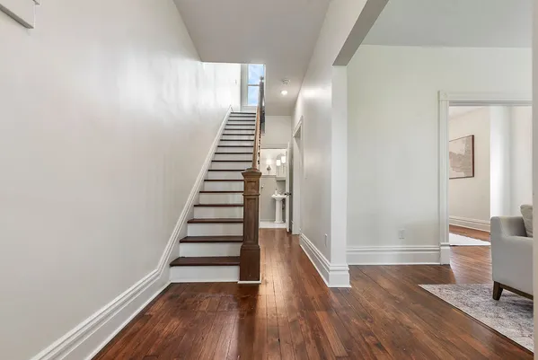 $650,000 | 526 10th Street, Oakmont, PA 15139
