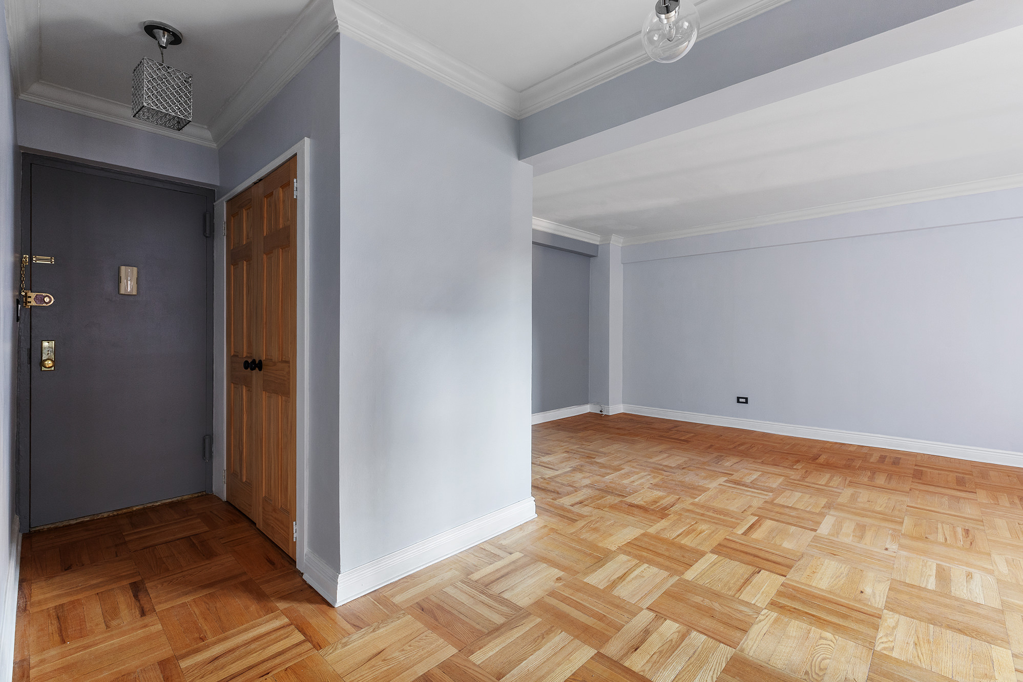 181 East 73rd Street, Unit 9G Manhattan, NY 10021 - Photo 6 of 17