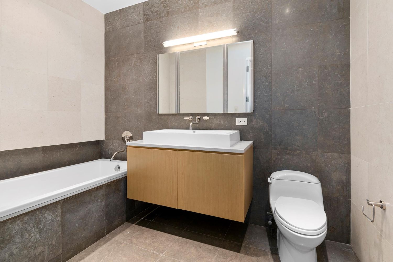76 Madison Avenue, Unit 8B Manhattan, NY 10016 - Photo 6 of 8