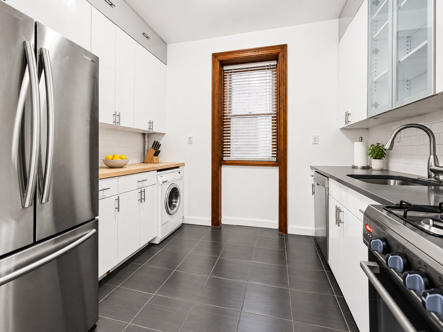 7 West 92nd Street, Unit 3A Manhattan, NY 10025 - Photo 2 of 9 Gallery Image 2