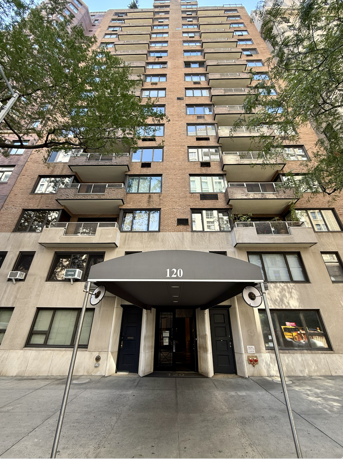 120 East 79th Street, Unit 2D Manhattan, NY 10075 - Photo 3 of 3