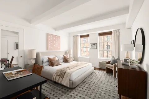 $899,000 | 465 West 23rd Street, Unit 10A | Chelsea