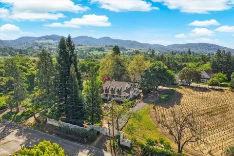 $3,050,000 | 4011 East 3rd Avenue, Napa, CA 94558