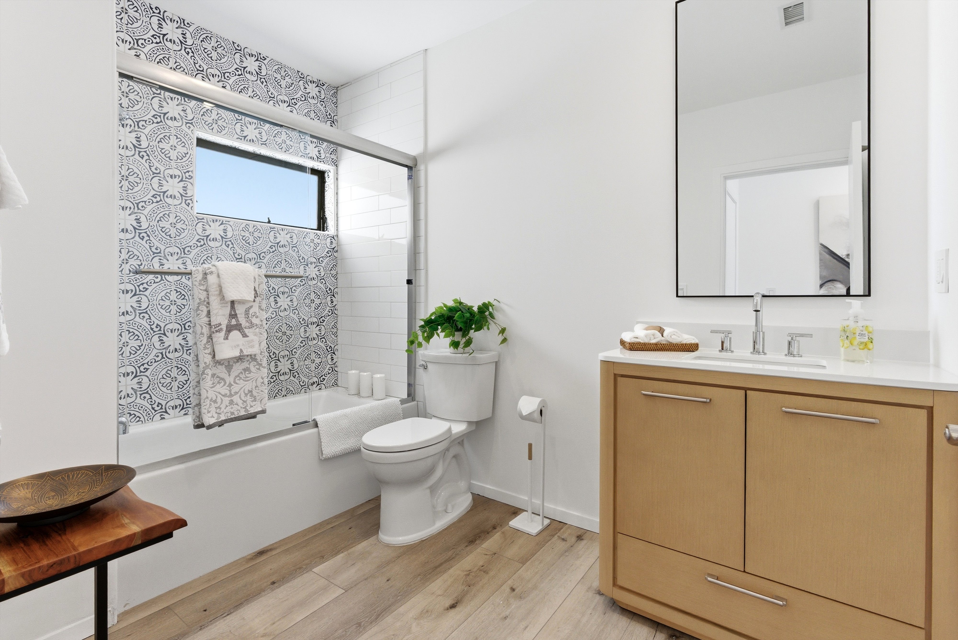4138 Normal Avenue Los Angeles, CA 90029 - Photo 17 of 35