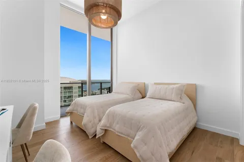 $3,998,000 | 2655 South Bayshore Drive, Unit LPH 2012, Miami, FL 33133