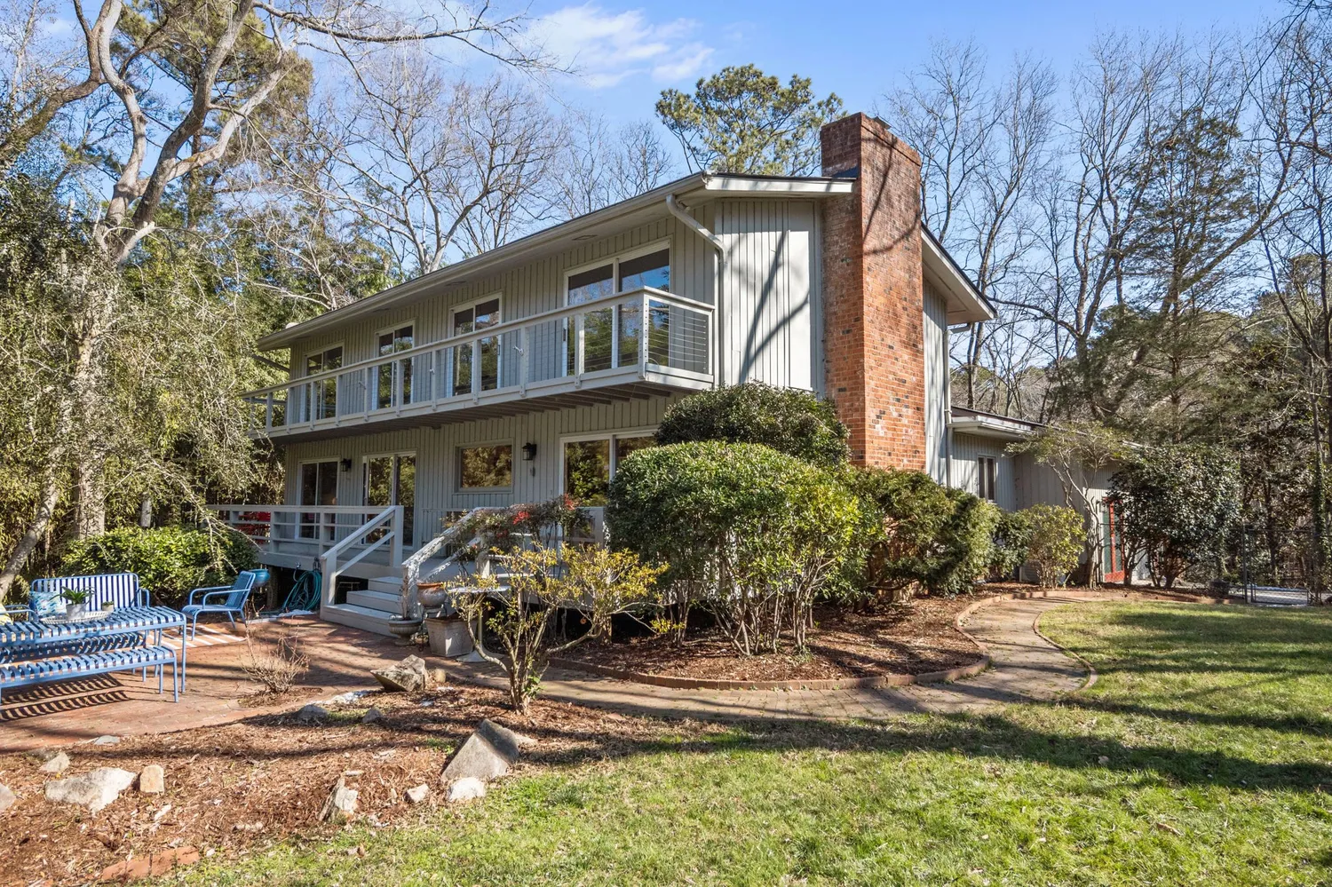 $1,050,000 | 1709 Curtis Road, Chapel Hill, NC 27514