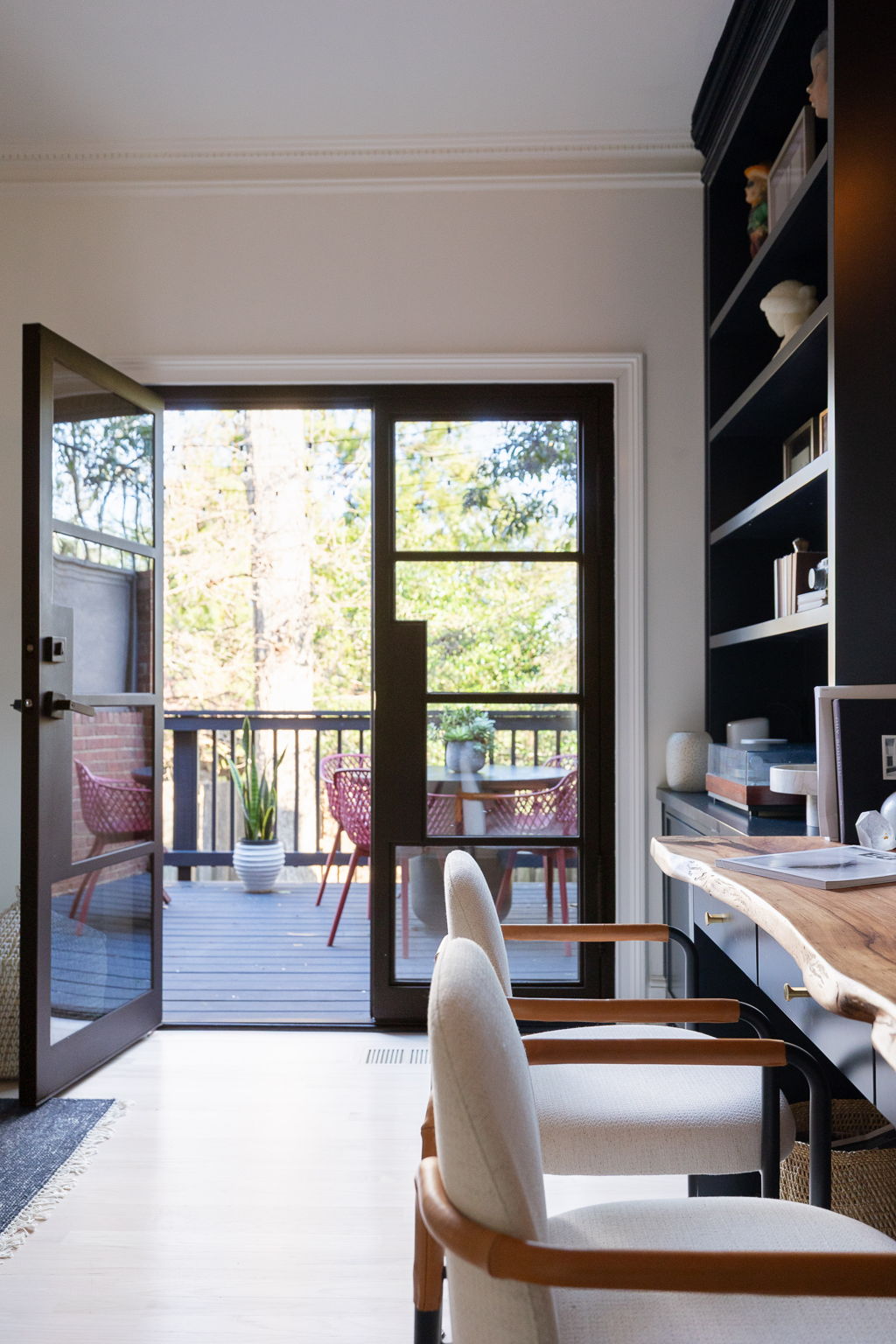 237 Sycamore Place Decatur, GA 30030 - Photo 8 of 55