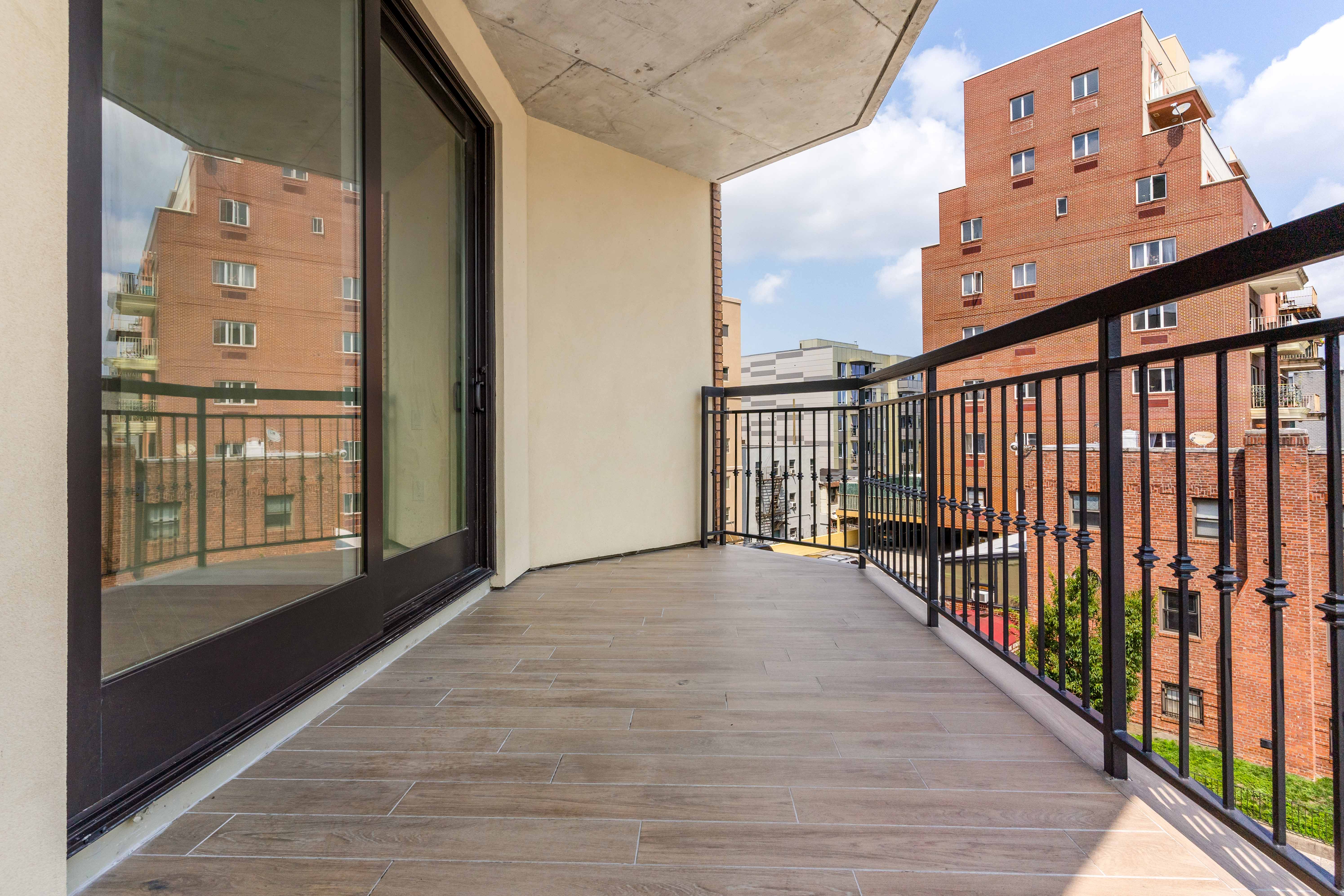 524 Ocean View Avenue, Unit 2C Brooklyn, NY 11235 - Photo 9 of 14