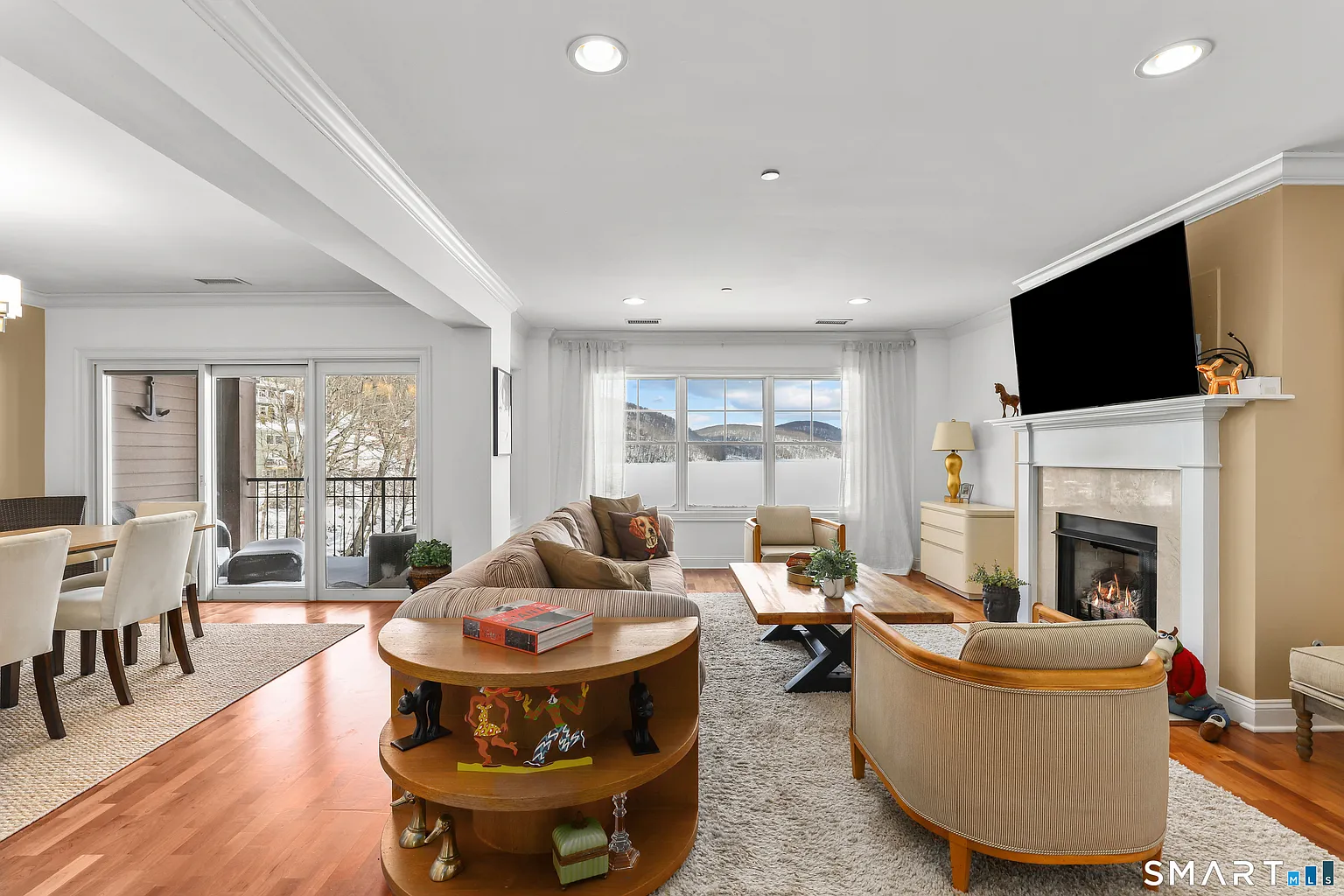 16 Hayestown Road, Unit D303 Danbury, CT 06811 - Photo 7 of 31