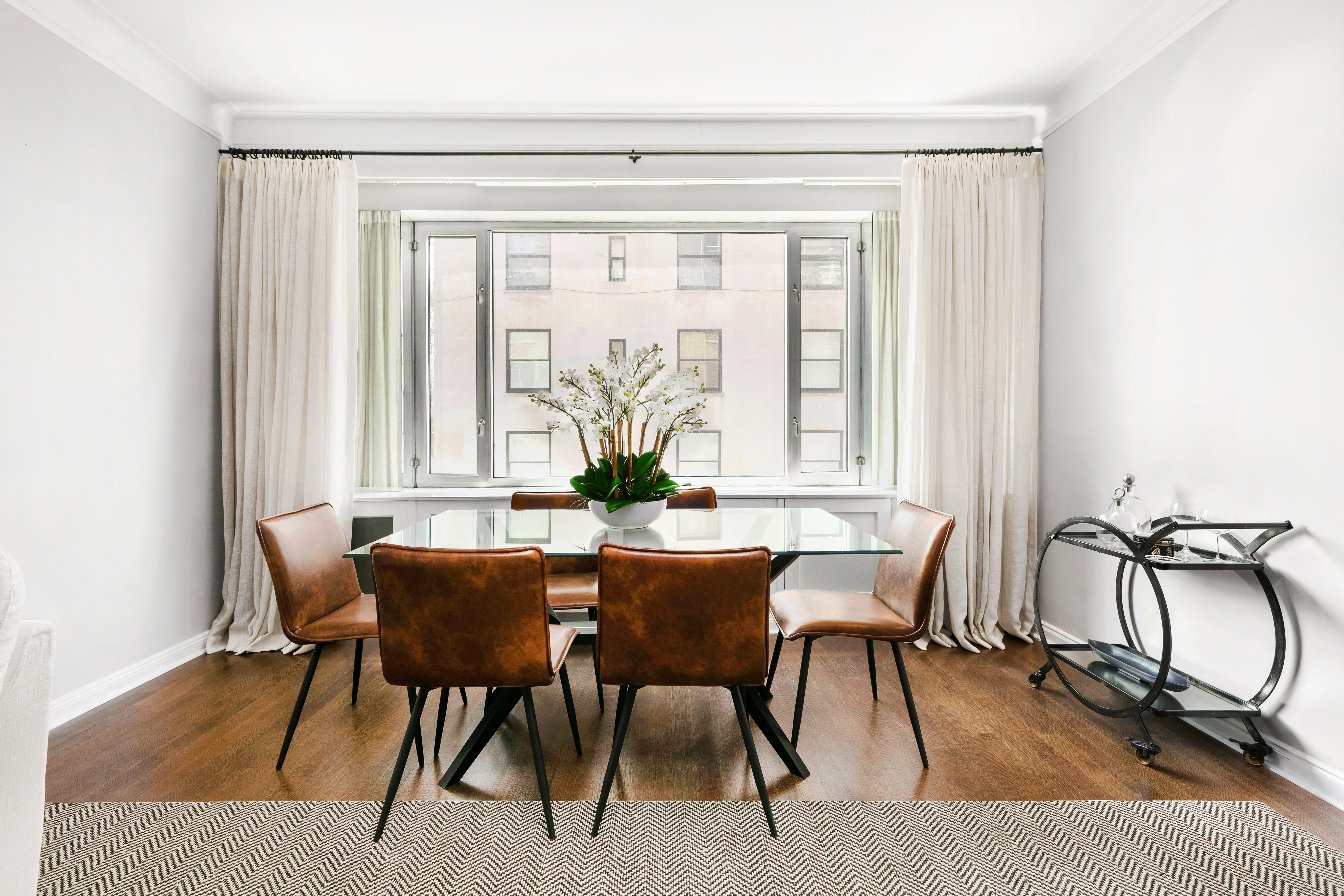 930 5th Avenue, Unit 7E Manhattan, NY 10021 - Photo 5 of 14