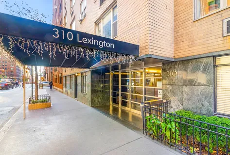 $399,000 | 310 Lexington Avenue, Unit 1B | Murray Hill