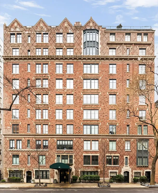 61 West 9th Street, Unit 8E Manhattan, NY 10011 - Photo 7 of 9