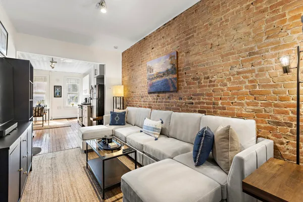 $475,000 | 351 8th Street, Unit 1R, Jersey City, NJ 07302