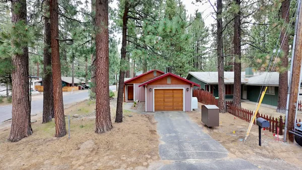 $649,000 | 861 Stanford Avenue, South Lake Tahoe, CA 96150
