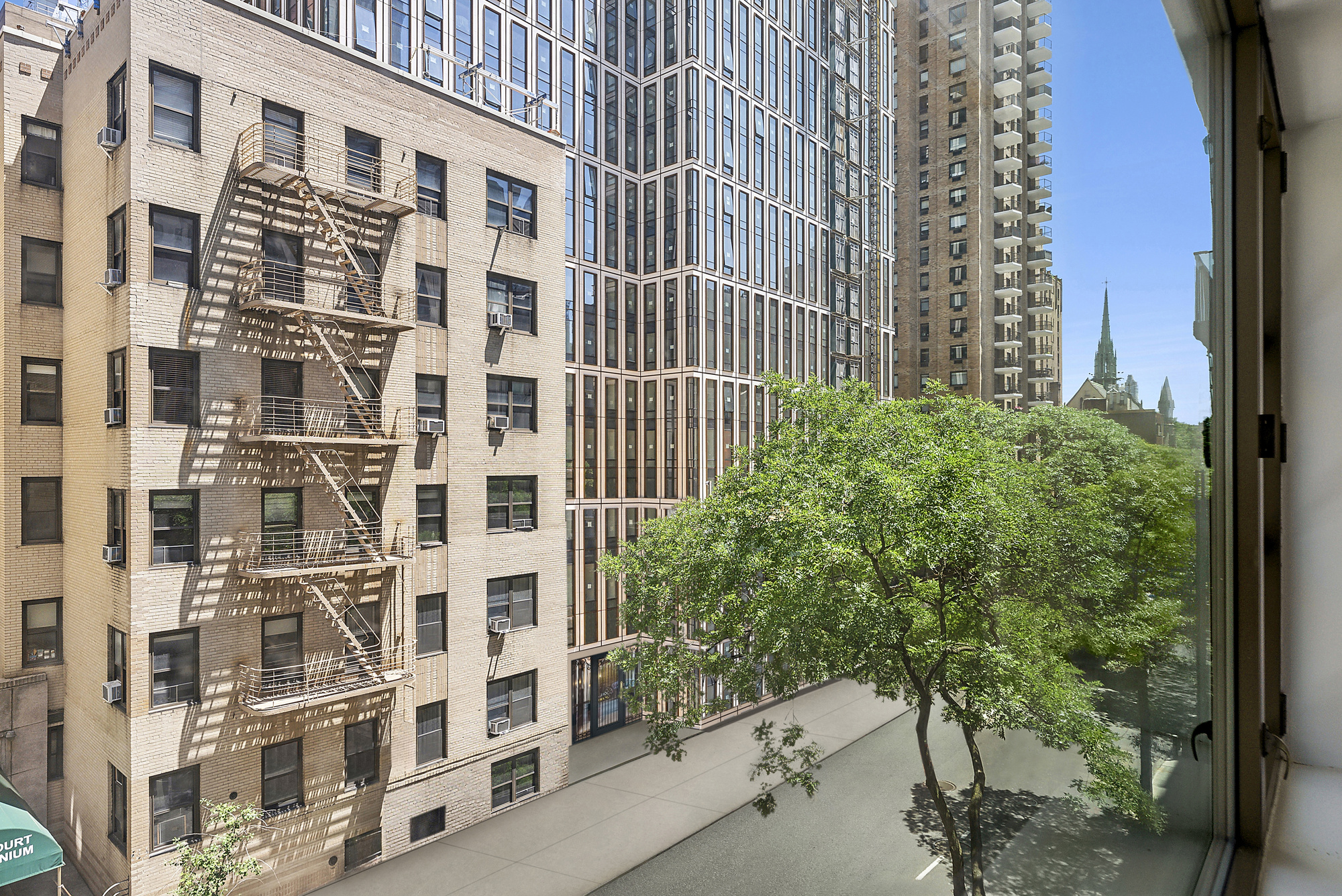 43 West 64th Street, Unit 4D Manhattan, NY 10023 - Photo 2 of 11 a view of a building