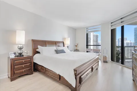 $629,000 | 20191 East Country Club Drive, Unit 1903, Aventura, FL 33180