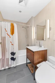 $1,590,000 | 167 Devoe Street, Unit 1B | Williamsburg