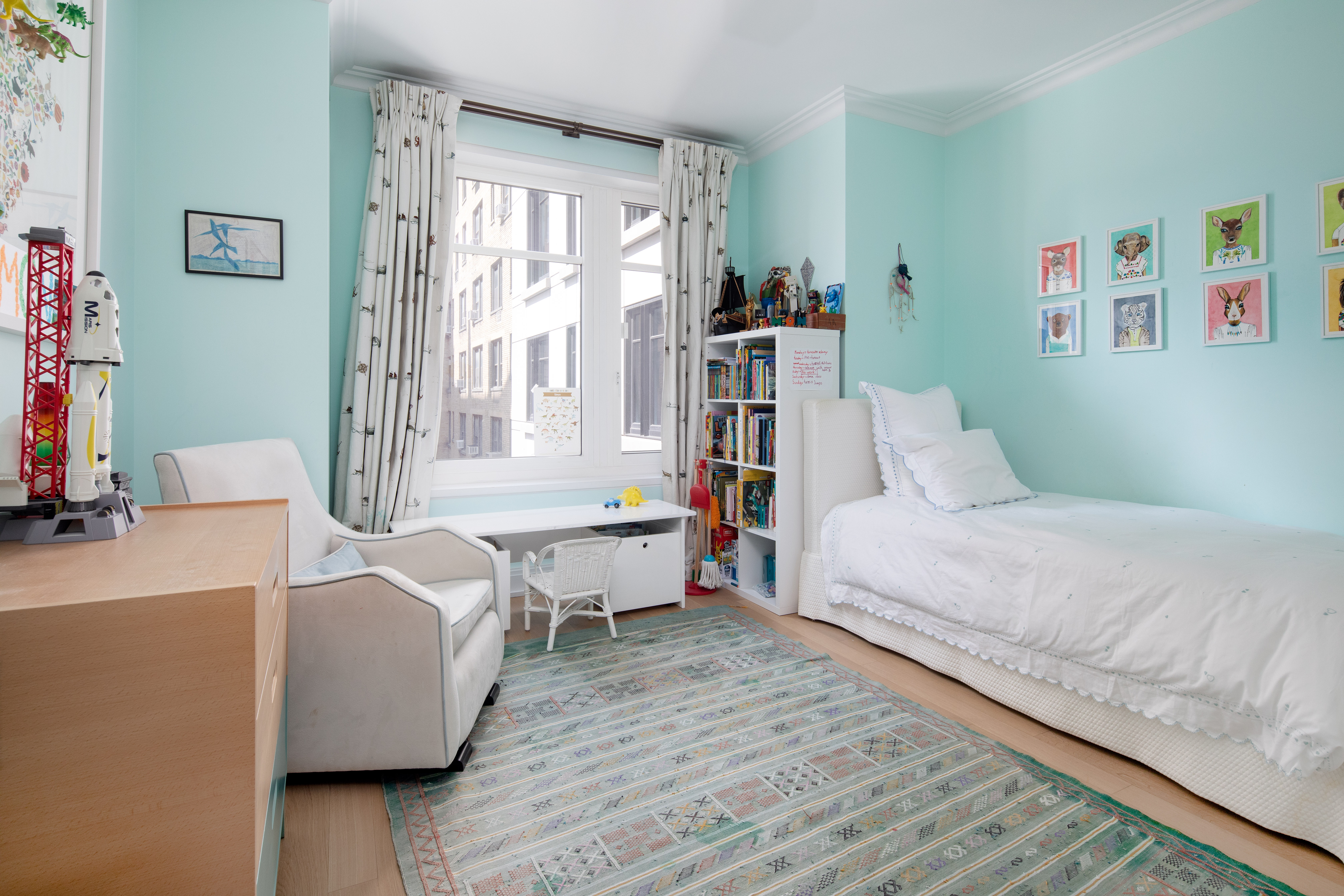 200 East 79th Street, Unit 14A Manhattan, NY 10075 - Photo 12 of 19