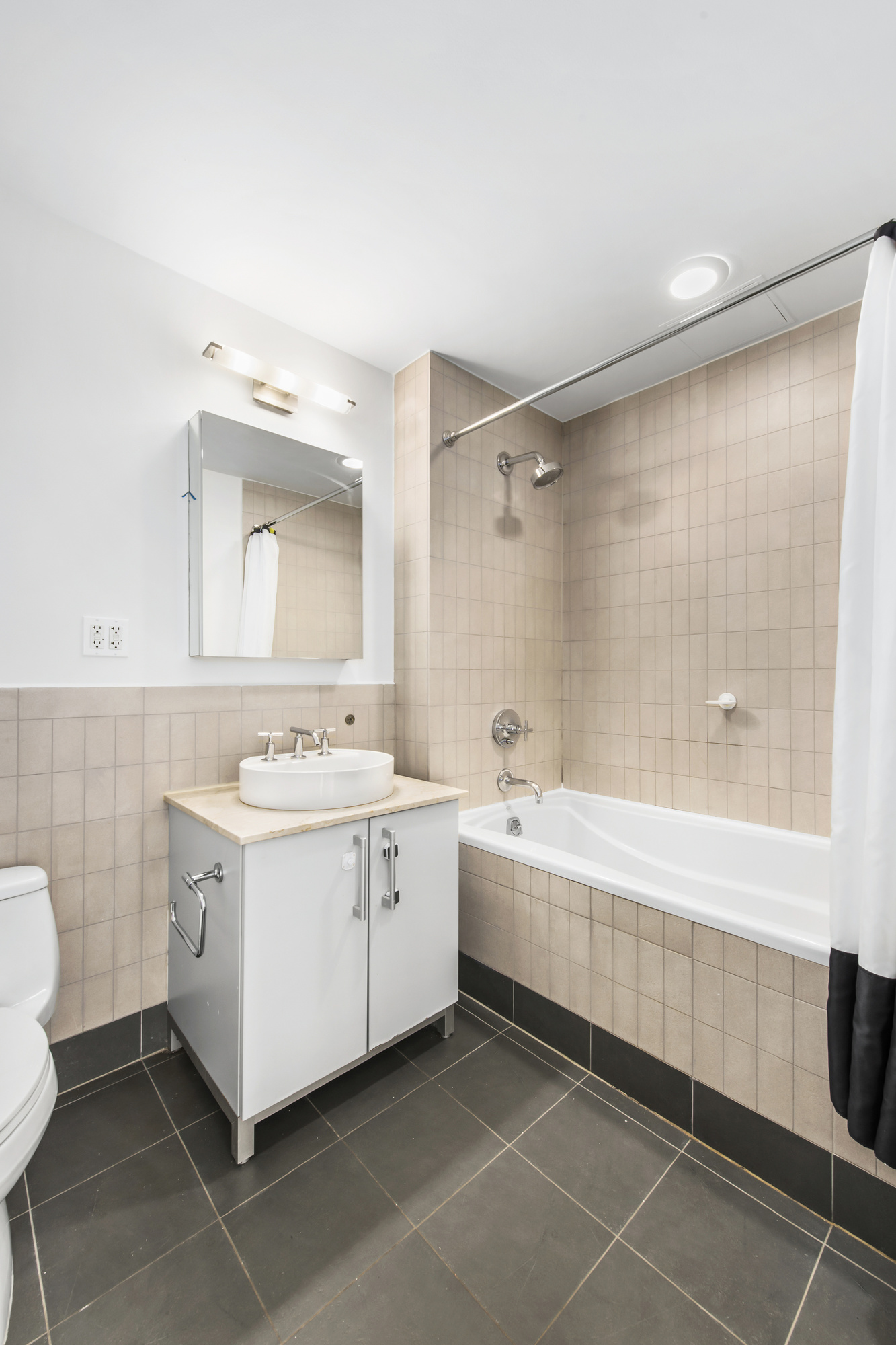 199 State Street, Unit 5C Brooklyn, NY 11201 - Photo 7 of 8