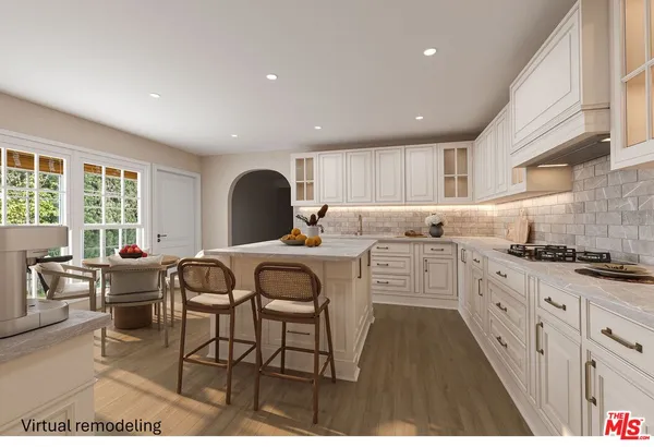 $2,995,000 | 257 South Van Ness Avenue, Los Angeles, CA 90004