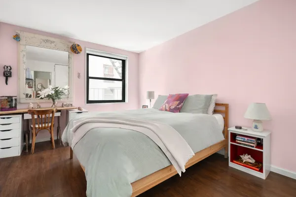 $1,750,000 | 634 Washington Street, Unit 4B | West Village