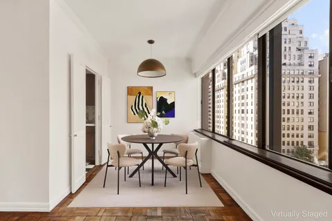 $1,125,000 | 900 Park Avenue, Unit 8D | Upper East Side