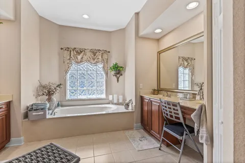 $699,000 | 4116 Abington Woods Circle, Vero Beach, FL 32967