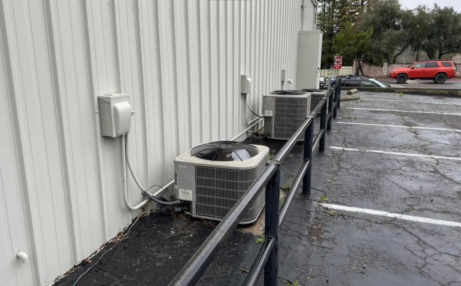 a bathroom with a sink and a toilet