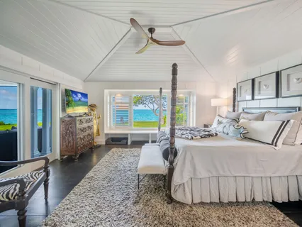 $11,950,000 | 1586 Mokulua Drive, Kailua, HI 96734