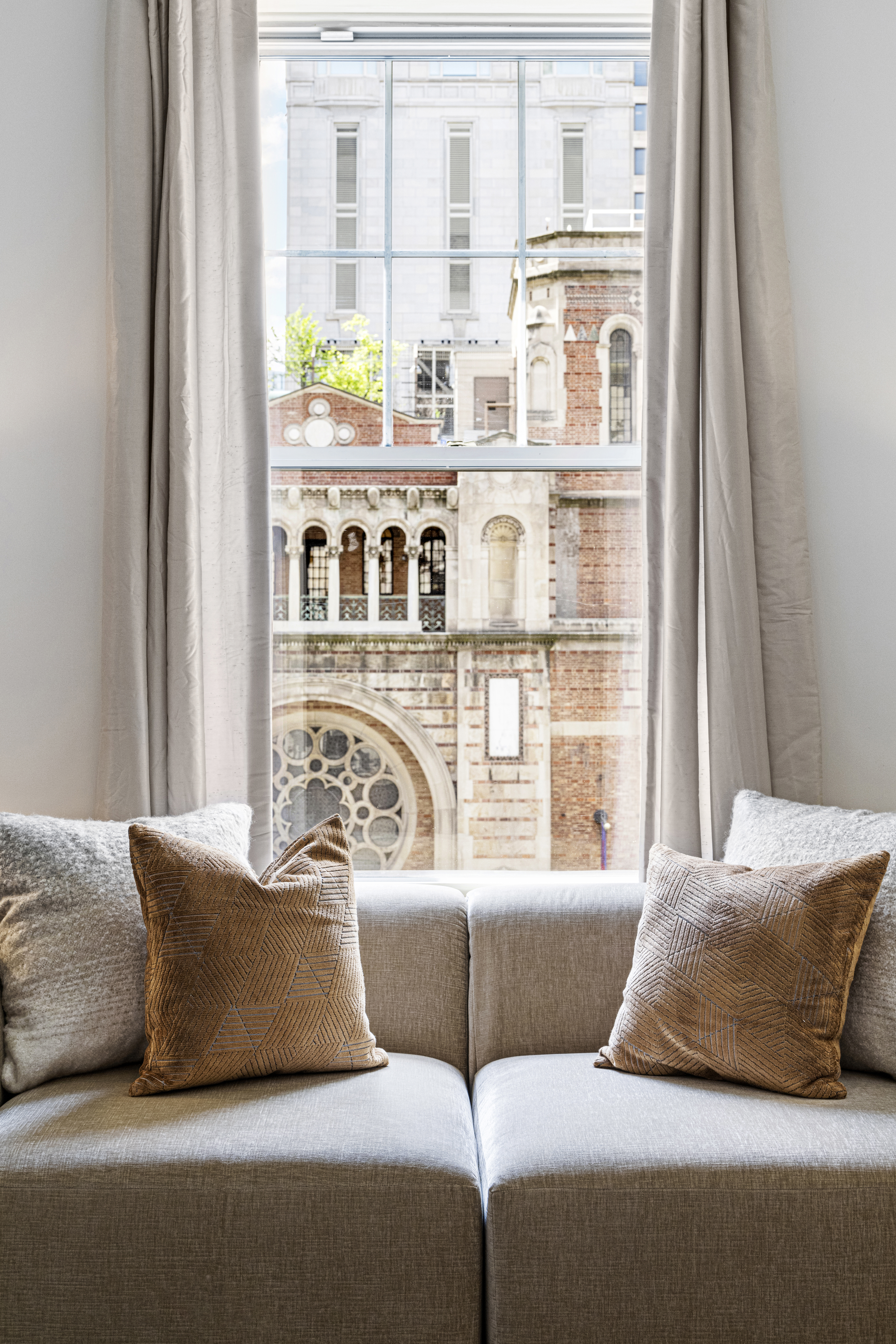 521 Park Avenue, Unit 5BC Manhattan, NY 10065 - Photo 27 of 34