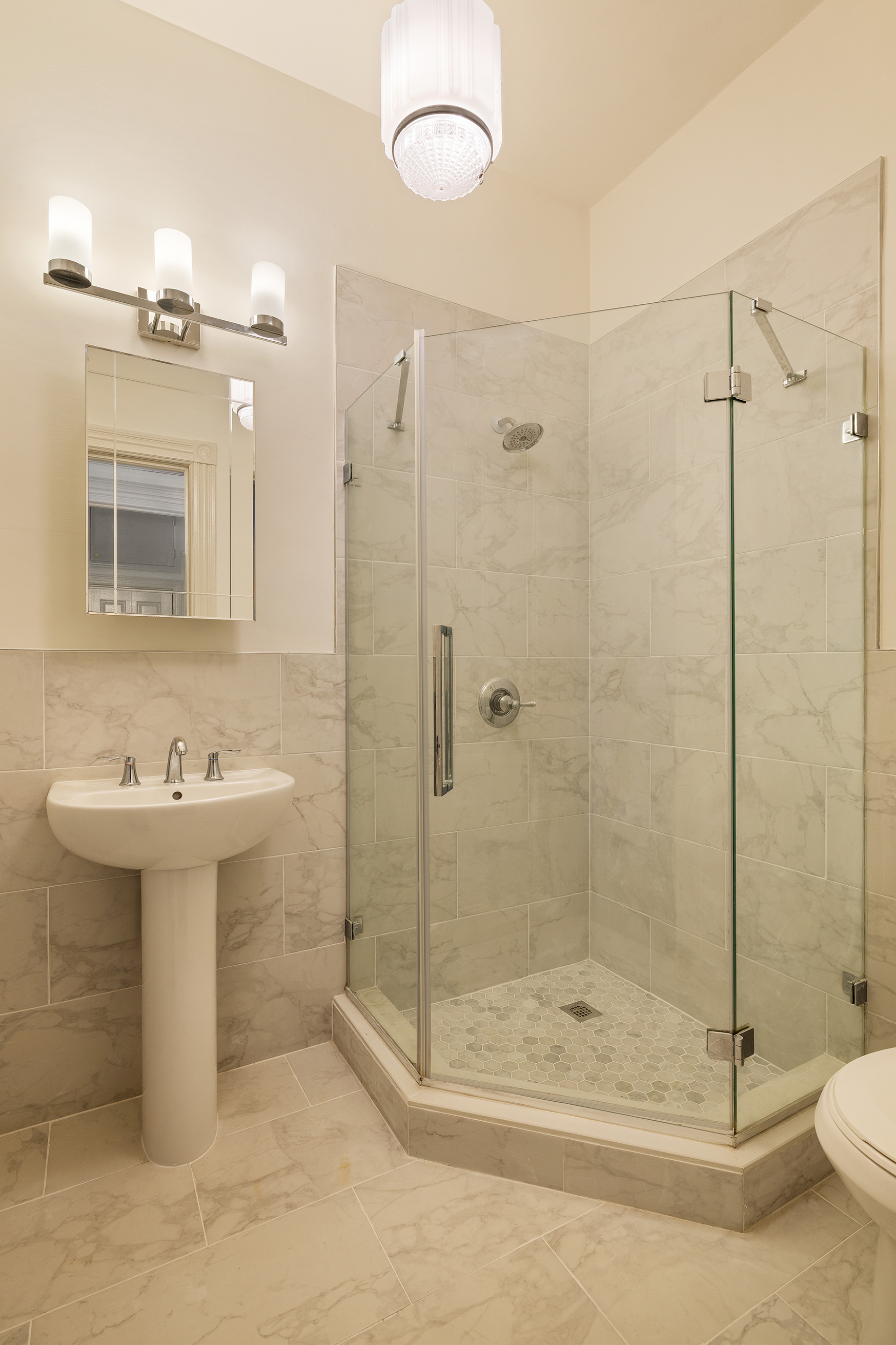 409 3rd Street, Unit 3 Brooklyn, NY 11215 - Photo 10 of 13 Gallery Image 10