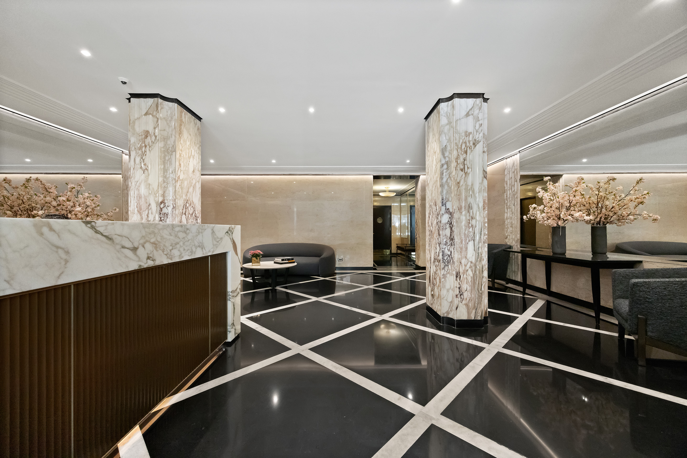 710 Park Avenue, Unit 6D Manhattan, NY 10021 - Photo 19 of 25 Gallery Image 19
