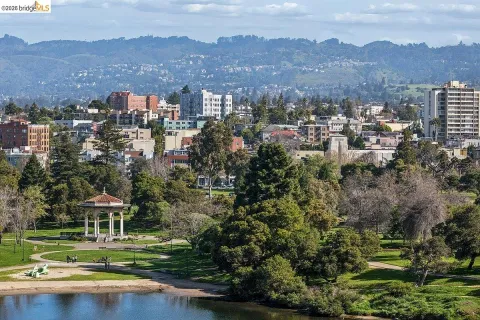 $798,000 | 1 Lakeside Drive, Unit 911, Oakland, CA 94612