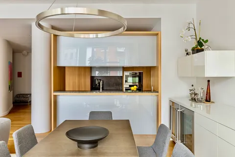 $4,750,000 | 311 West Broadway, Unit 4E | SoHo